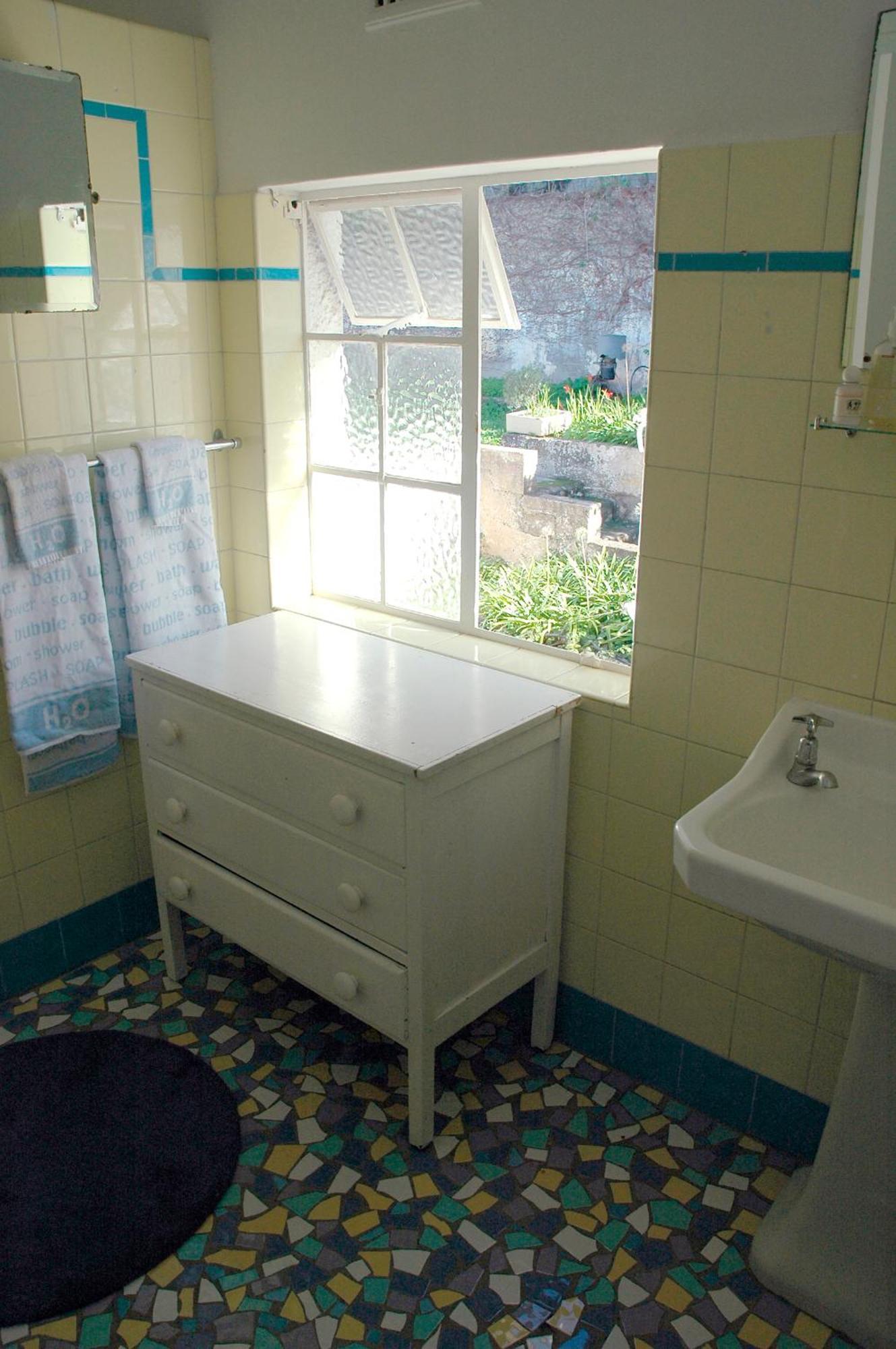 Blue On Blue Bed And Breakfast St James Екстериор снимка