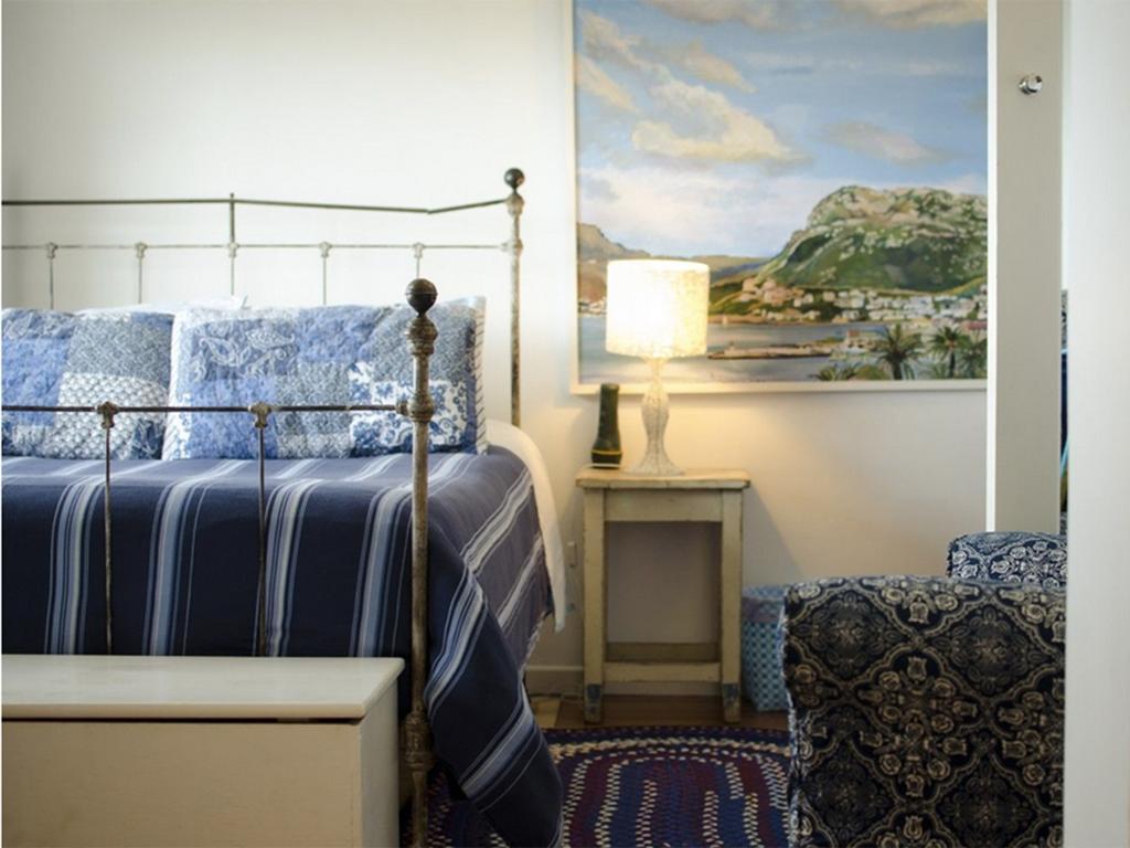 Blue On Blue Bed And Breakfast St James Екстериор снимка