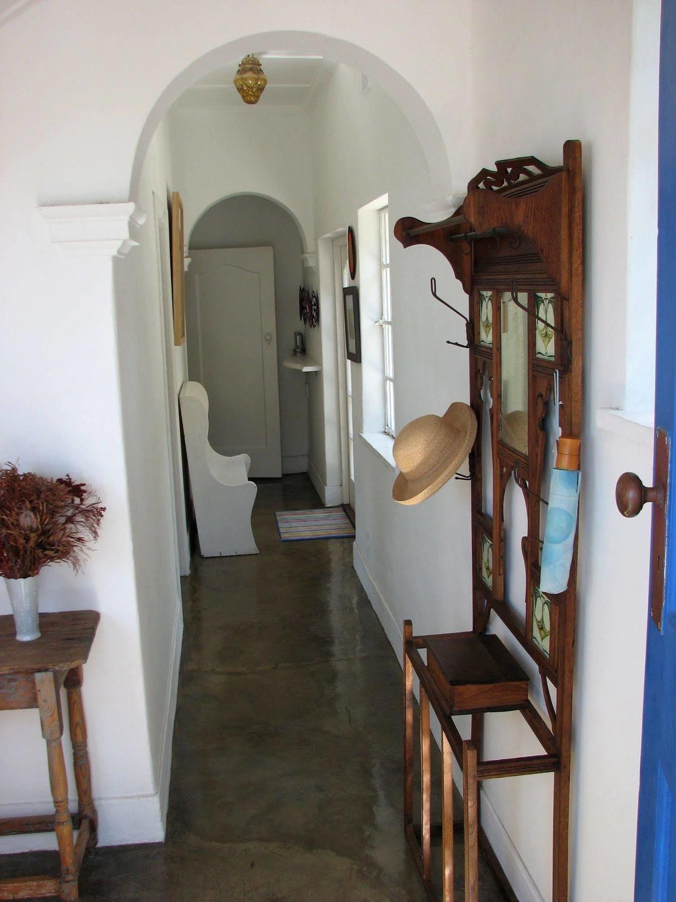 Blue On Blue Bed And Breakfast St James Екстериор снимка