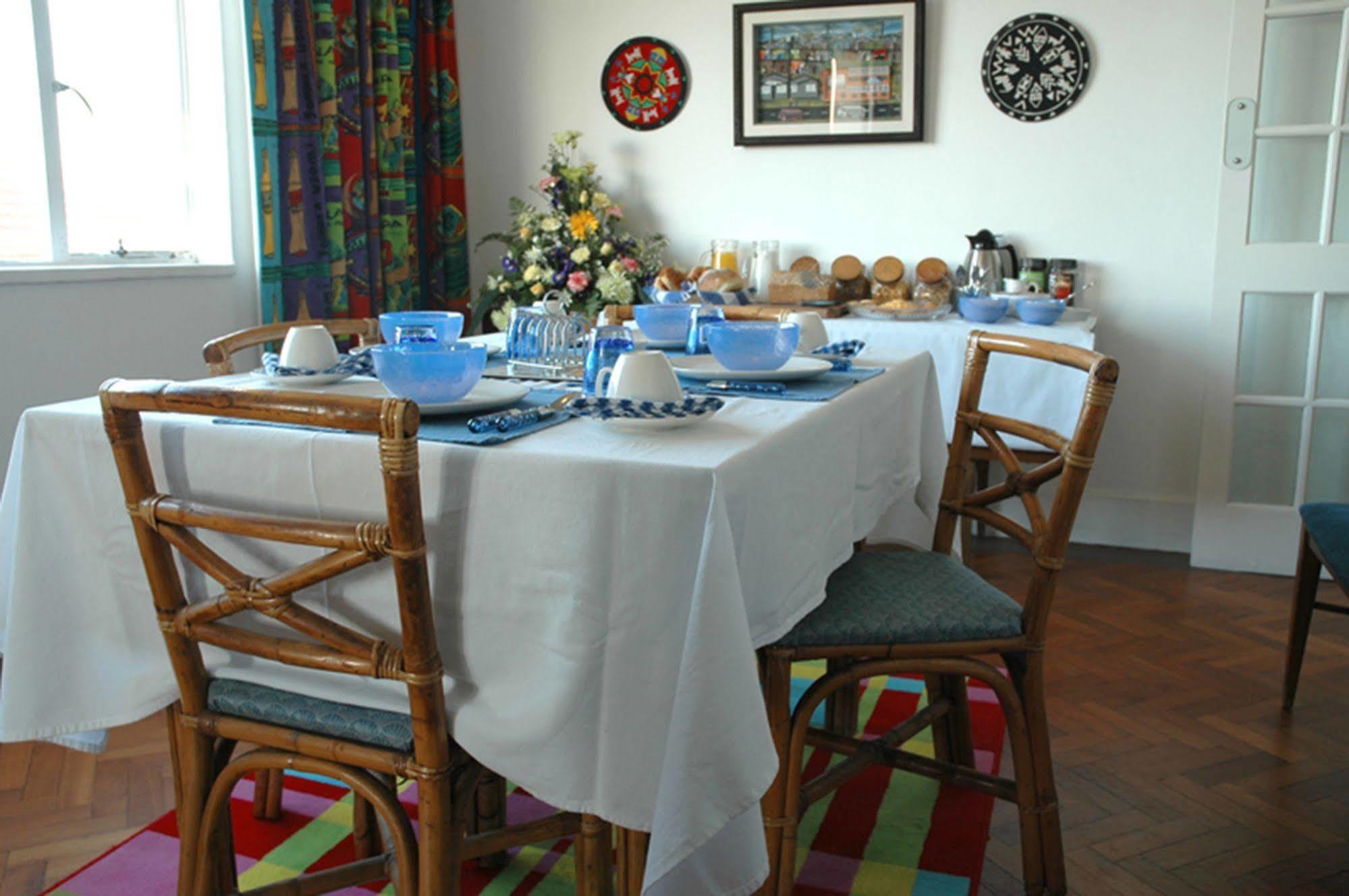 Blue On Blue Bed And Breakfast St James Екстериор снимка